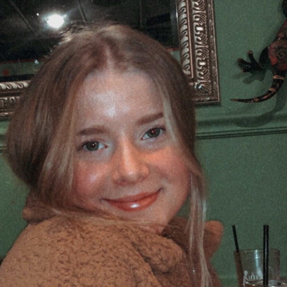 Meet your Posher, Victoria